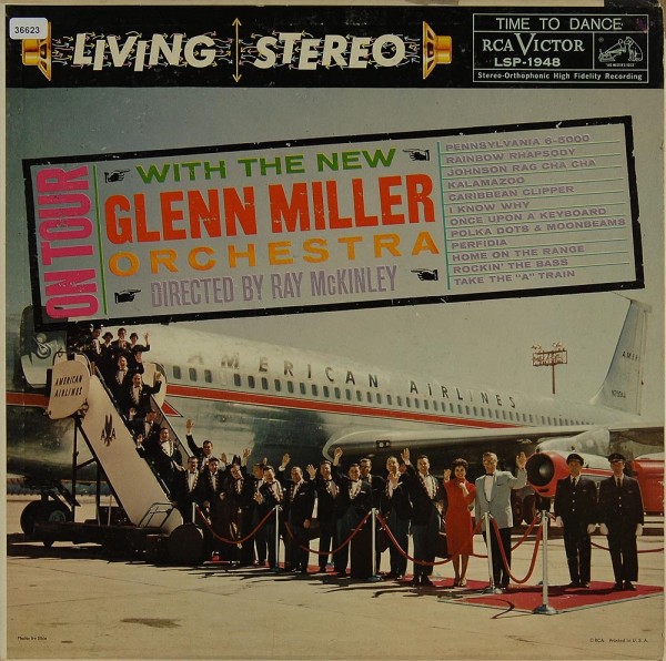 New Glenn Miller Orchestra, The / McKinley, Ray: On Tour with The New Glenn Miller Orchestra